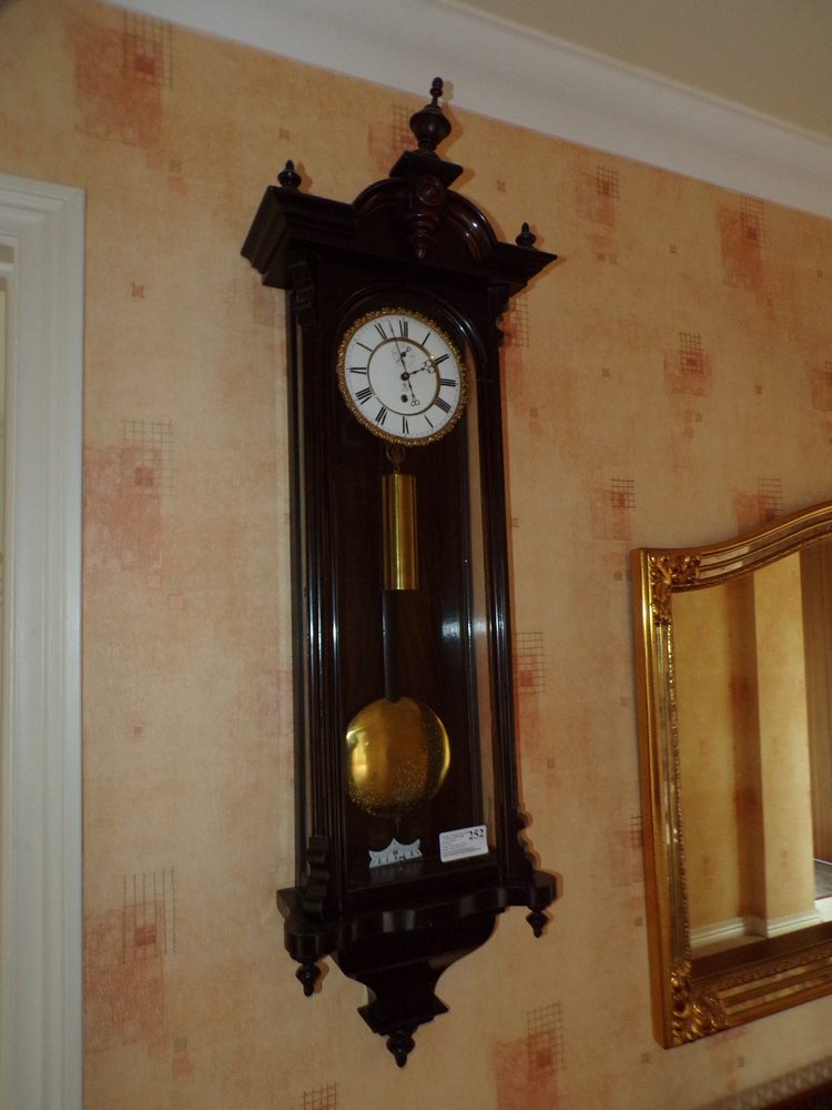 Single weight Vienna wall clock with Gustav Becker movement
